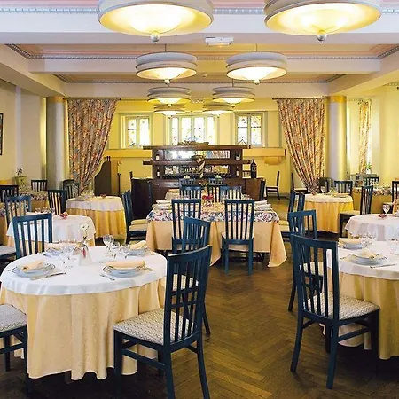 Hotel Inter De L'europe 2*
